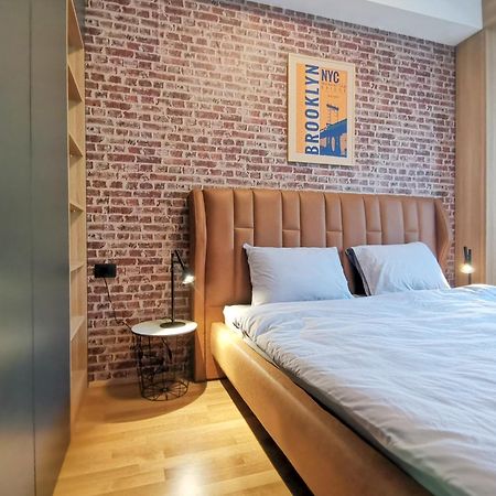 Cozy One-Bedroom Apartment At Ljubovic Park พอดโกริกา ภายนอก รูปภาพ