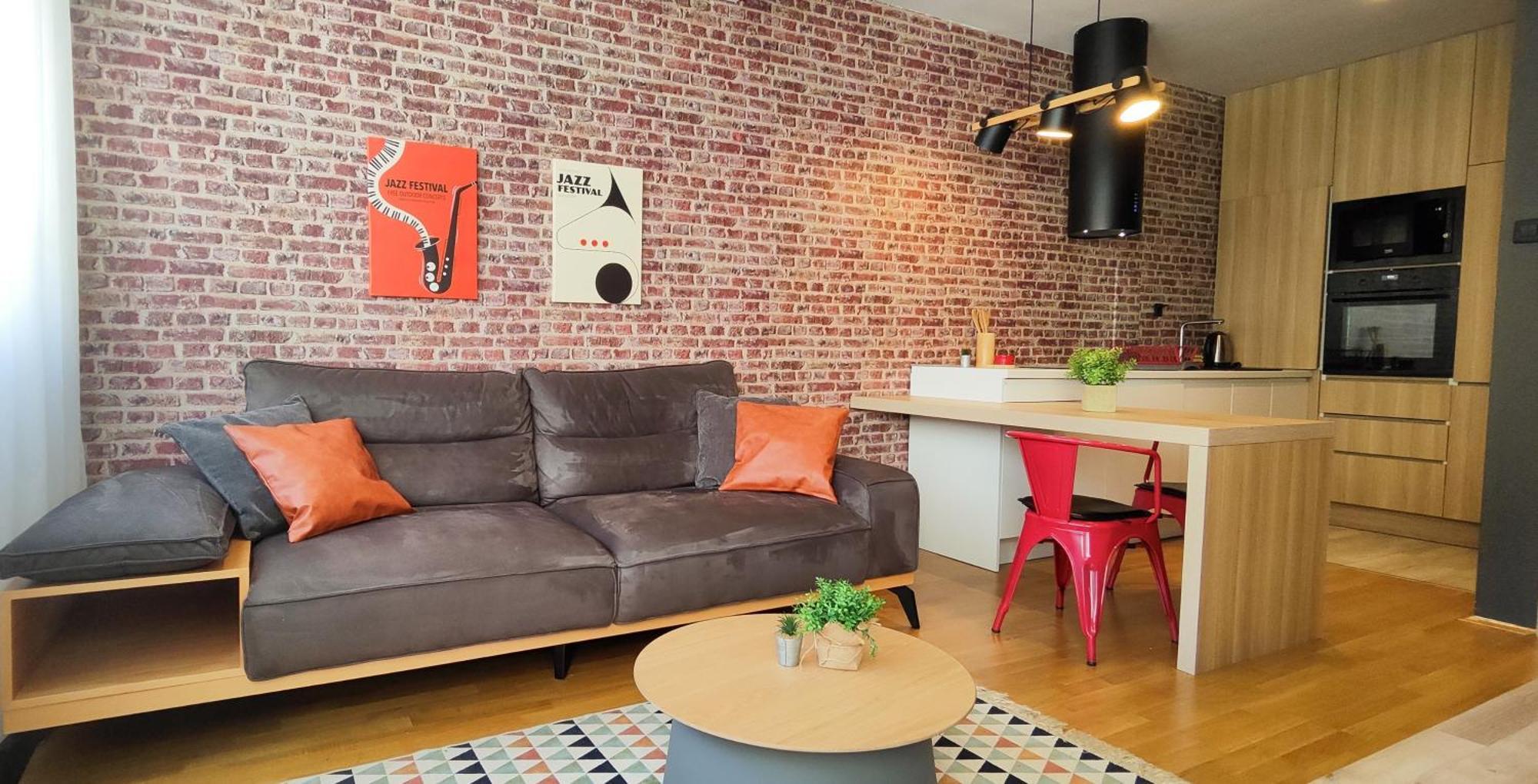 Cozy One-Bedroom Apartment At Ljubovic Park พอดโกริกา ภายนอก รูปภาพ